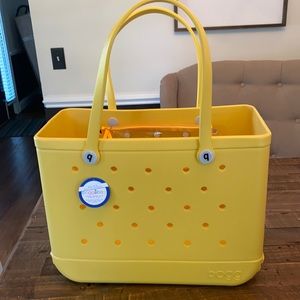 Bogg Bag Large NWT Yellow